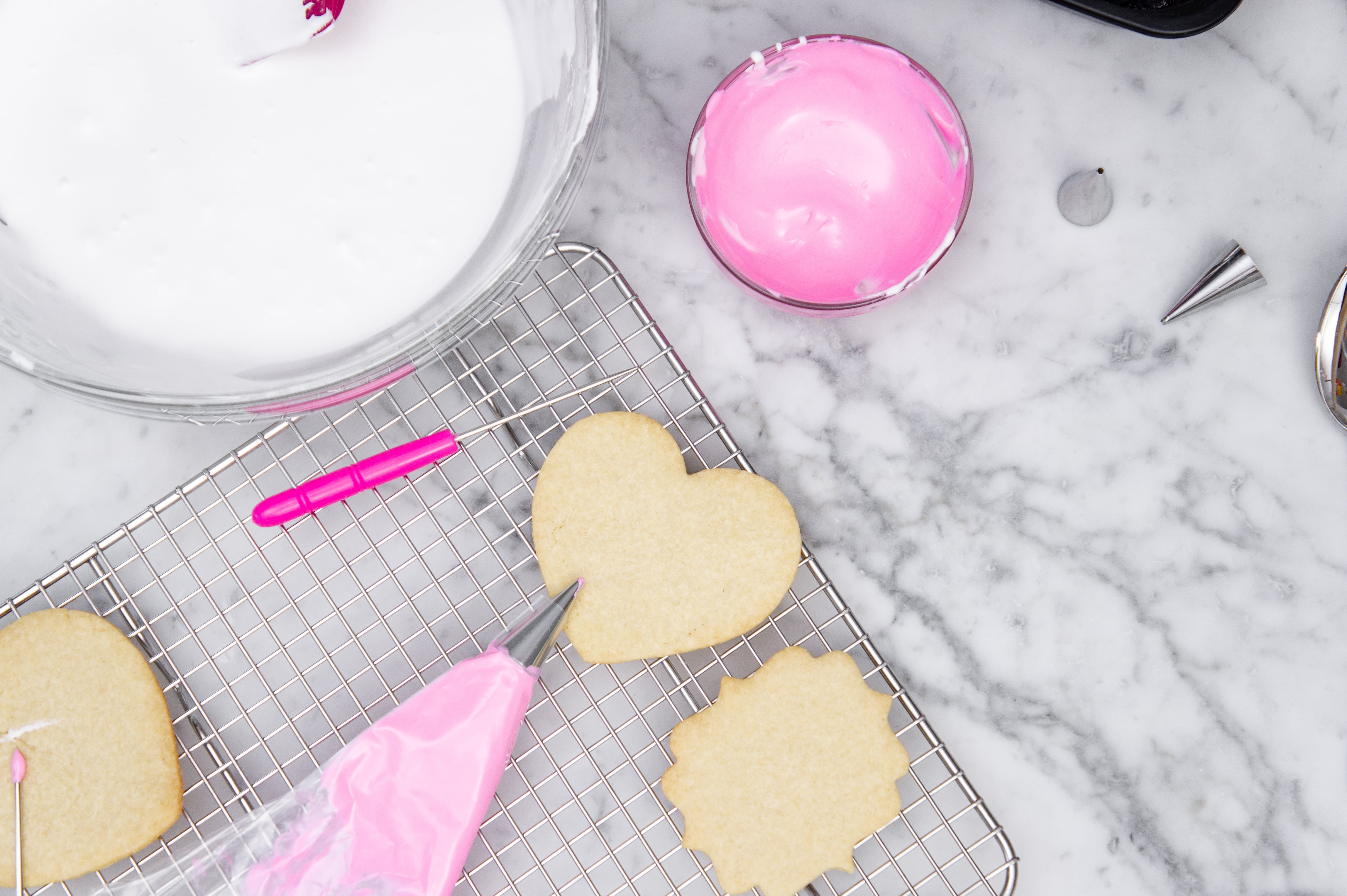 How to Transport Frosted Cookies (Royal Icing & Buttercream) 