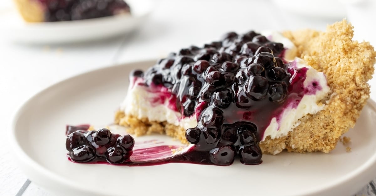 No Bake Blueberry Cream Cheese Pie