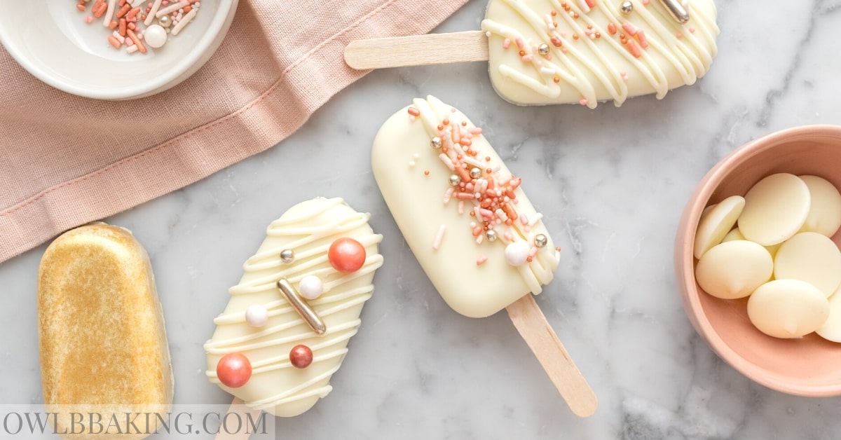 Cakesicles [VIDEO TUTORIAL + TIPS]